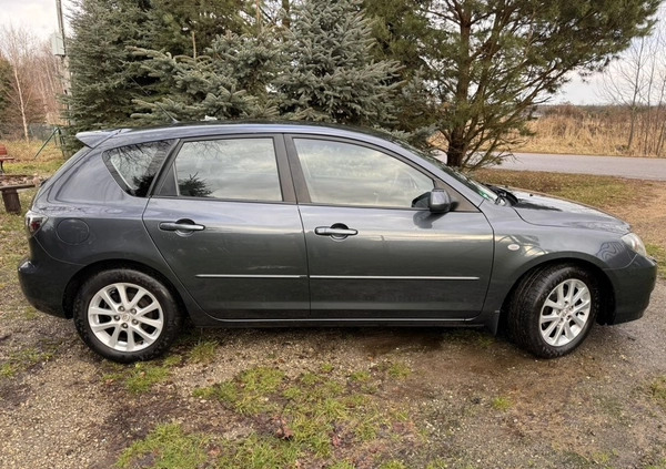 Mazda 3 cena 18900 przebieg: 192000, rok produkcji 2009 z Chojnice małe 232